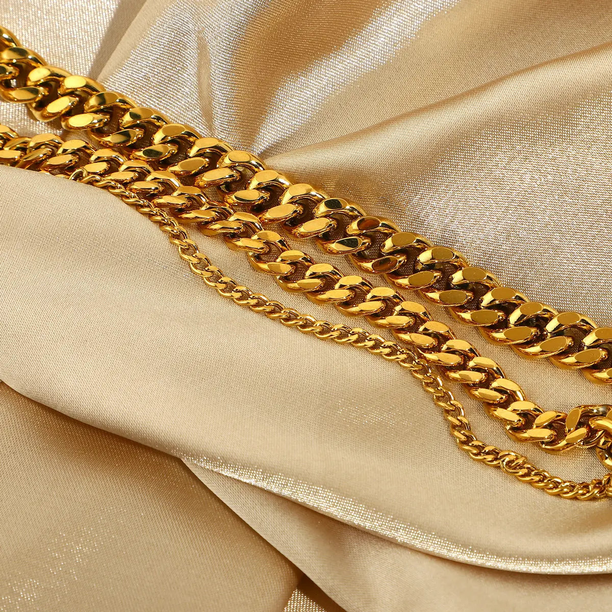 Tobillera De Cadena Cubana Mediana | Dorado