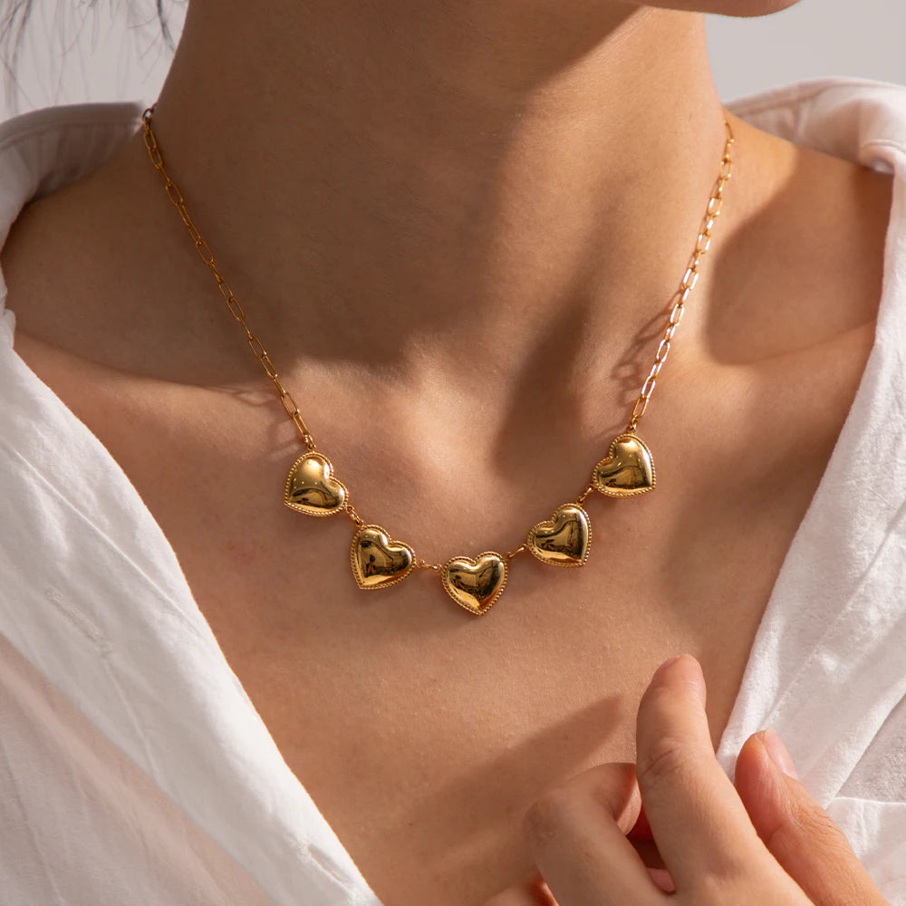 Collar 5 Corazones Dijes | Dorado